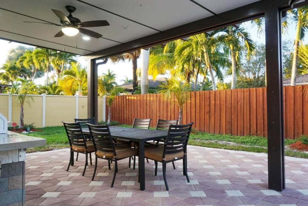 New Luxury Vacation Dream Rental- Sleeps 15! Miami Zewnętrze zdjęcie